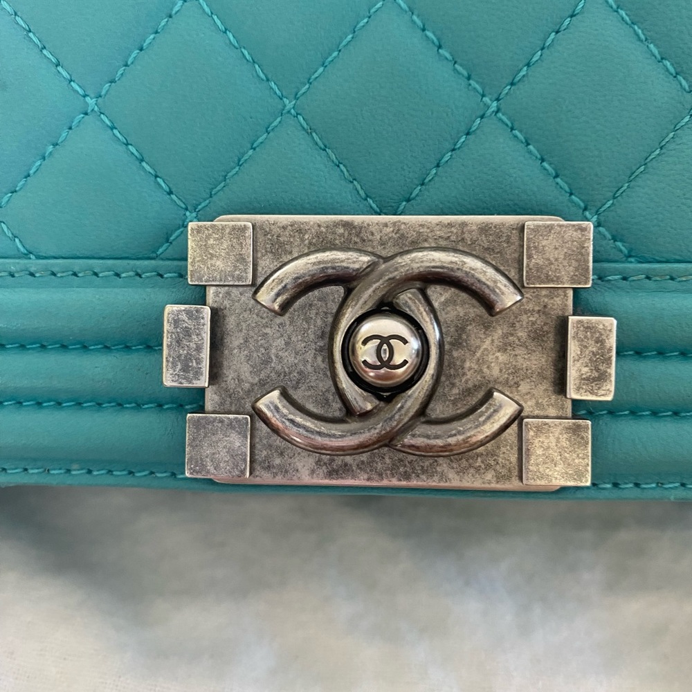 Chanel Blue Quilted Boy Bag - Picture 9 of 12